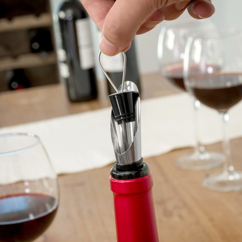 ESTUCHE ACCESORIOS VINO FORMA BOTELLA