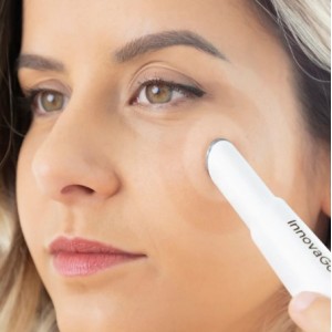 MASAJEADOR DE OJOS ANTIEDAD 3 EN 1...