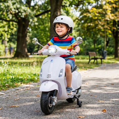 MOTO INFANTIL A BATERIA VESPA...