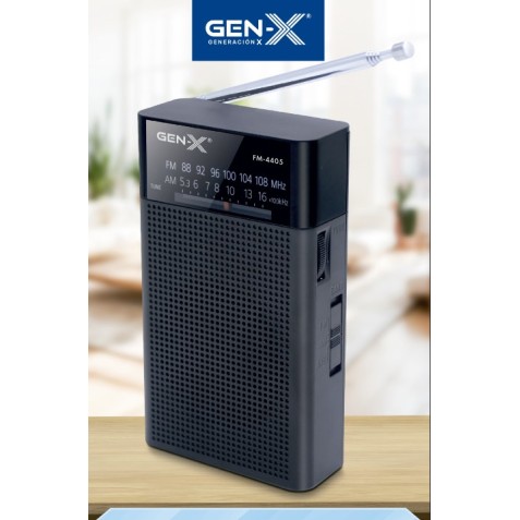 RADIO PORTATIL AM/FM ANALOGICA NEGRA...